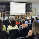 Associações de agricultores de Pouso Redondo recebem novos implementos agrícolas