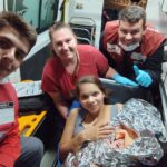 Jovem fica ferida após colisão entre carro e carreta na BR-470 em Rio do Sul