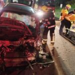 Motorista fica preso às ferragens após acidente envolvendo três veículos em Rio do Sul