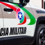 Homem é agredido por grupo e tem celular roubado durante a madrugada em Rio do Sul
