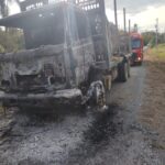 Caminhão pega fogo na BR-470 e mobiliza bombeiros em Ibirama