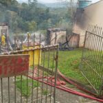 Queda de 8 metros em obra deixa dois trabalhadores feridos em Ibirama