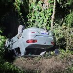Bombeiros voluntários de Lontras atendem sai de pista na BR-470