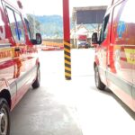 Carro pega fogo e mobiliza bombeiros em Petrolândia