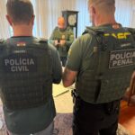 Veículo pega fogo na BR-470, em Pouso Redondo