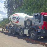 Concreto recém-aplicado sofre danos durante obra no bairro Gabiroba, em Rio do Oeste