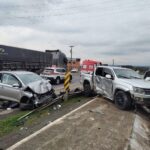 Colisão entre dois carros deixa motorista ferida em Canoinhas