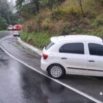 Homem morre após carro sair da pista e capotar na BR-280, em Mafra