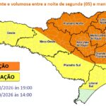 Quatro deputados da Alesc deixam o Parlamento e vão para Brasília em 2027