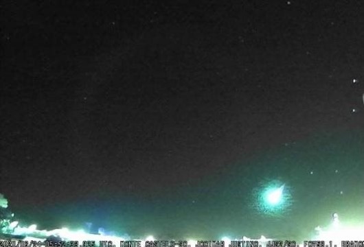 Meteoro que explodiu no céu em RS, foi visto em SC