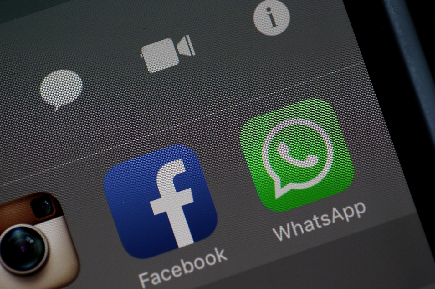 WhatsApp atingido por interrupção, deixando os usuários incapazes de enviar ou receber mensagens