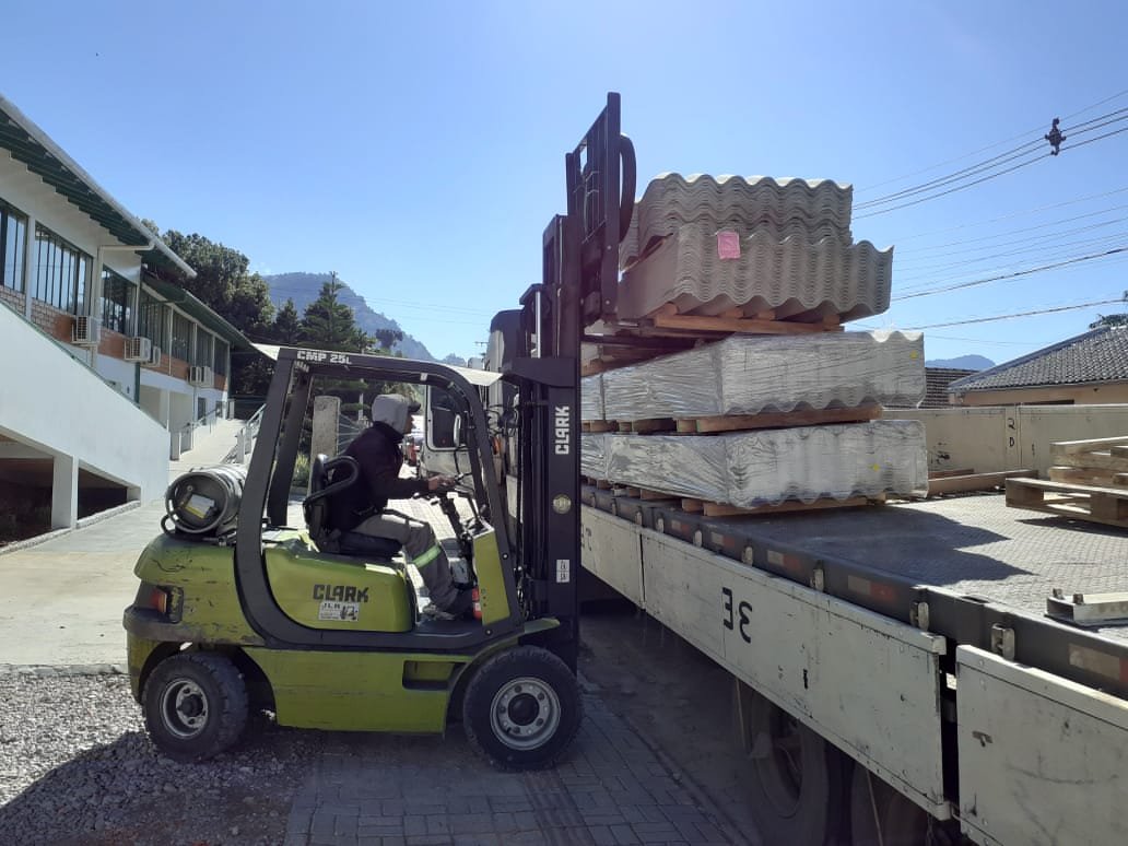 Rio do Sul recebe materiais da Defesa Civil de Santa Catarina para reconstrução
