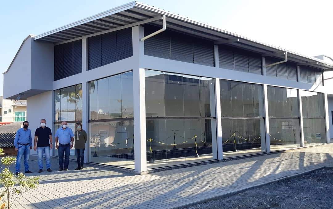 Centro de Hidroterapia e Fisioterapia Max Neitzke é inaugurado em Pouso Redondo