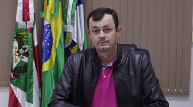 CONEXÃO POLÍTICA: Rodrigo Preis fala sobre a possibilidade de ser o nome do PT no Alto Vale nas eleições de 2022