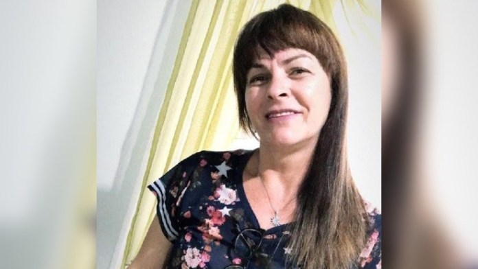 Homem enviou foto da ex-mulher morta para filha da vítima logo após o crime no Vale do Itajaí