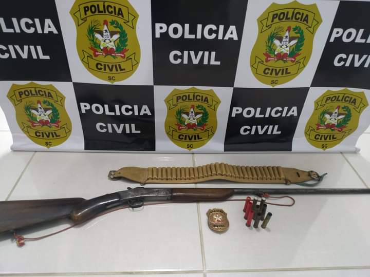 Polícia Civil prende homem suspeito de violência doméstica em Pouso Redondo