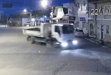 Caminhões furtados de empresa em Agronômica foram encontrados