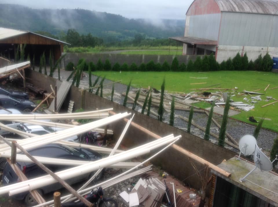 Fotos mostram estragos causados por temporal em Taió