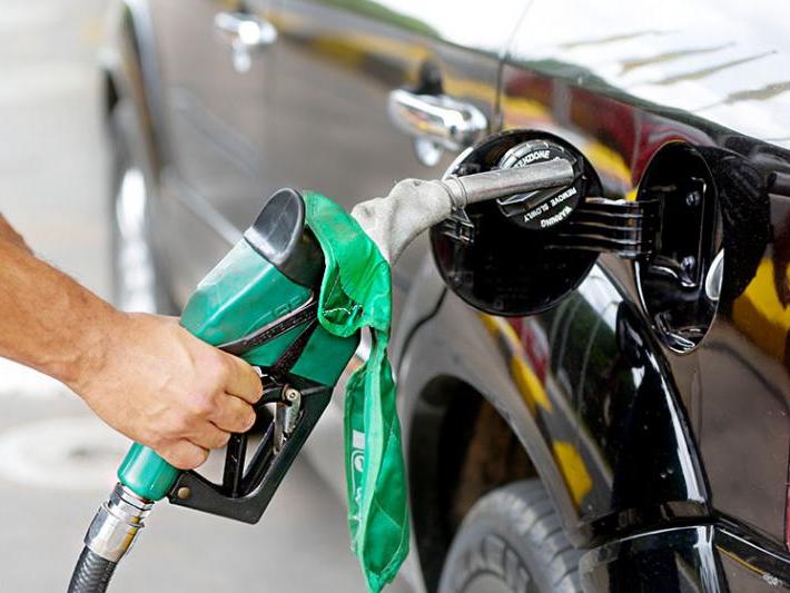 Petrobras sobe preço da gasolina pela 4ª vez no ano