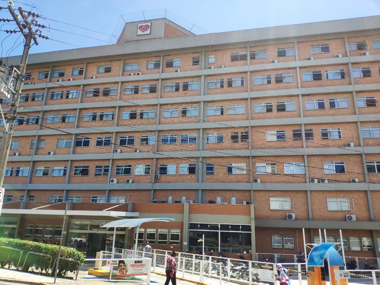 Hospital Regional Alto Vale registra duas mortes por Covid-19, neste domingo (21)