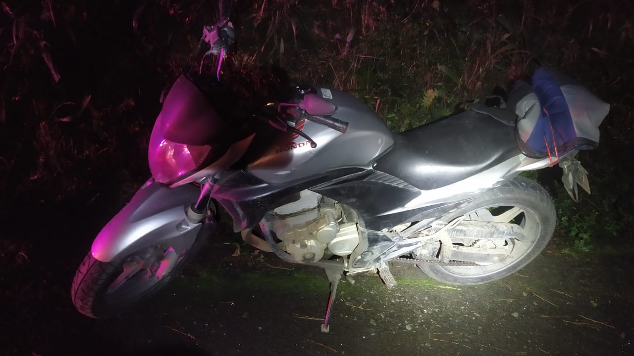 Motociclista fica ferido após acidente na BR-470 em Pouso Redondo