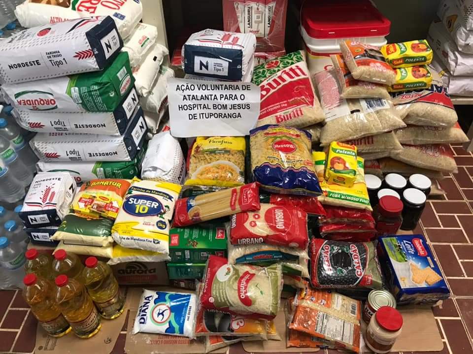 Moradores fazem ação voluntária e arrecadam mais de 300kg de alimentos para Hospital no Alto Vale
