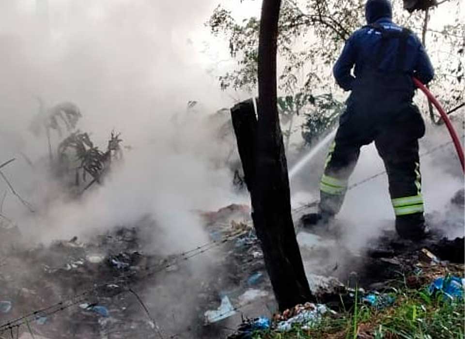 Bombeiros atendem ocorrência de princípio de incêndio em Pouso Redondo