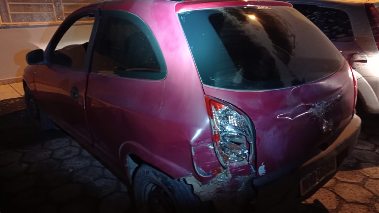 Carro de Taió se envolve em acidente na BR-470, em Pouso Redondo