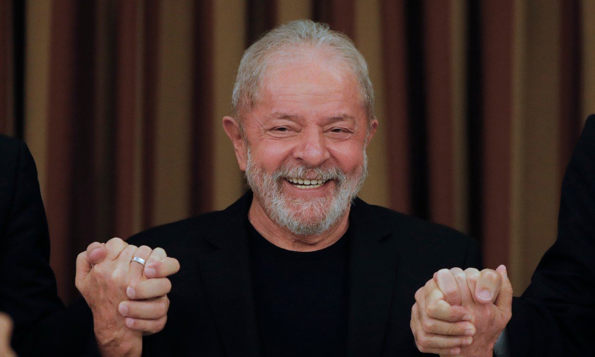 Lula é eleito presidente do Brasil pela 3ª vez