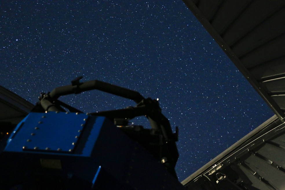 Estrela rara e mais velha que o sol é descoberta com telescópio que possui tecnologia catarinense