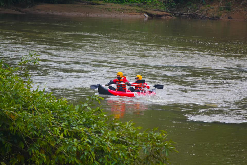 Corpo de rapaz que pulou no rio para salvar pato foi encontrado