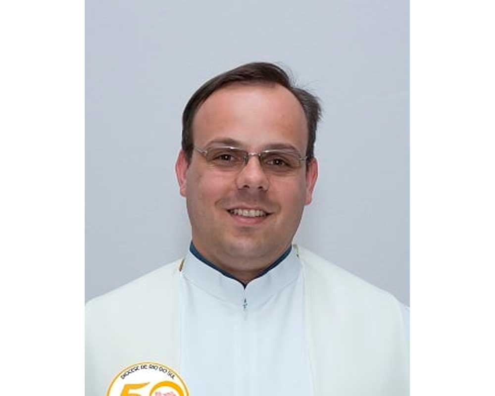 Padre Rafael de Taió recebe alta hospitalar