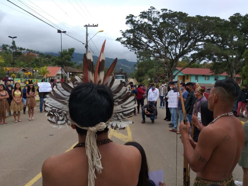 Cerca de 300 indígenas do Alto Vale vão a Brasília para acompanhar julgamento que pode retirar famílias de suas terras