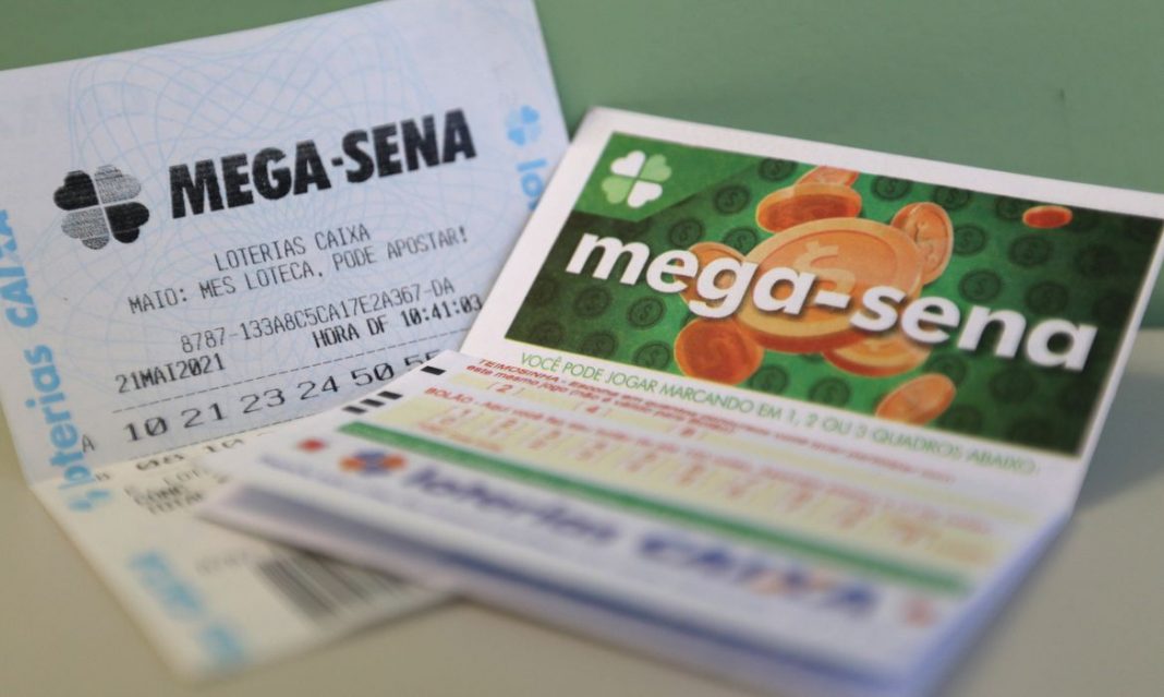 Aposta simples de Rio do Campo bate na trave e quase ganha prêmio recorde da Mega-Sena