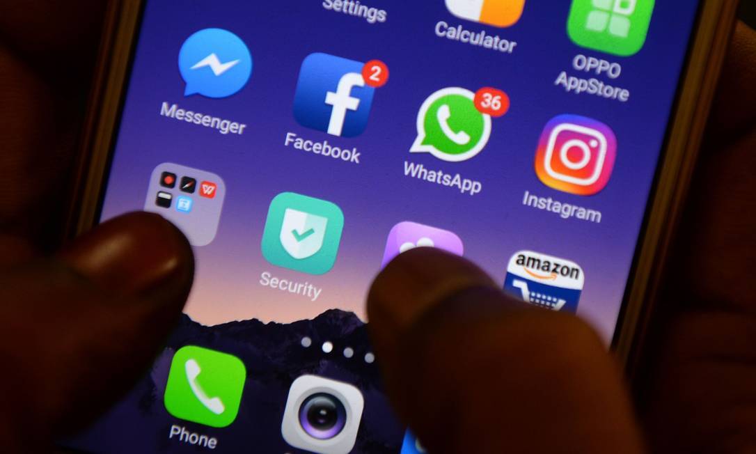 Facebook, Instagram e WhastApp passam por instabilidade nesta segunda