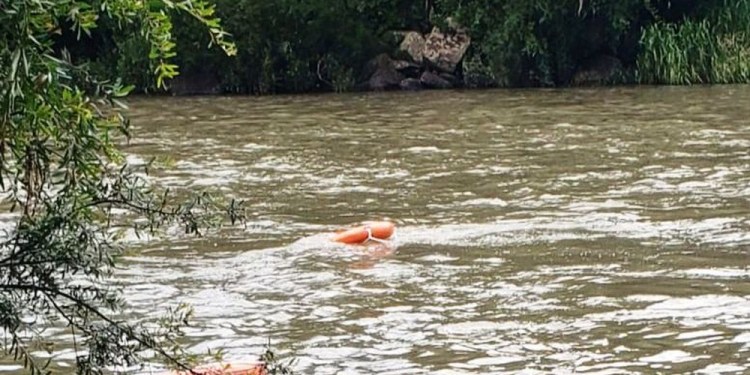 Criança de 11 anos morre afogada em rio de Santa Catarina