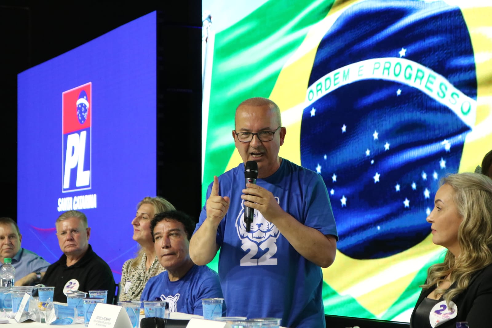 Jorginho Mello é lançado pré-candidato ao governo de SC