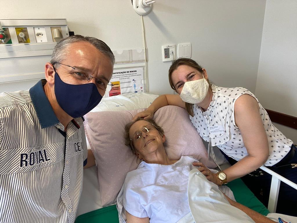 Após sofrer acidente doméstico em Taió, mãe de Mário Hildebrandt tem piora no quadro de saúde; “Peço novamente orações por ela”