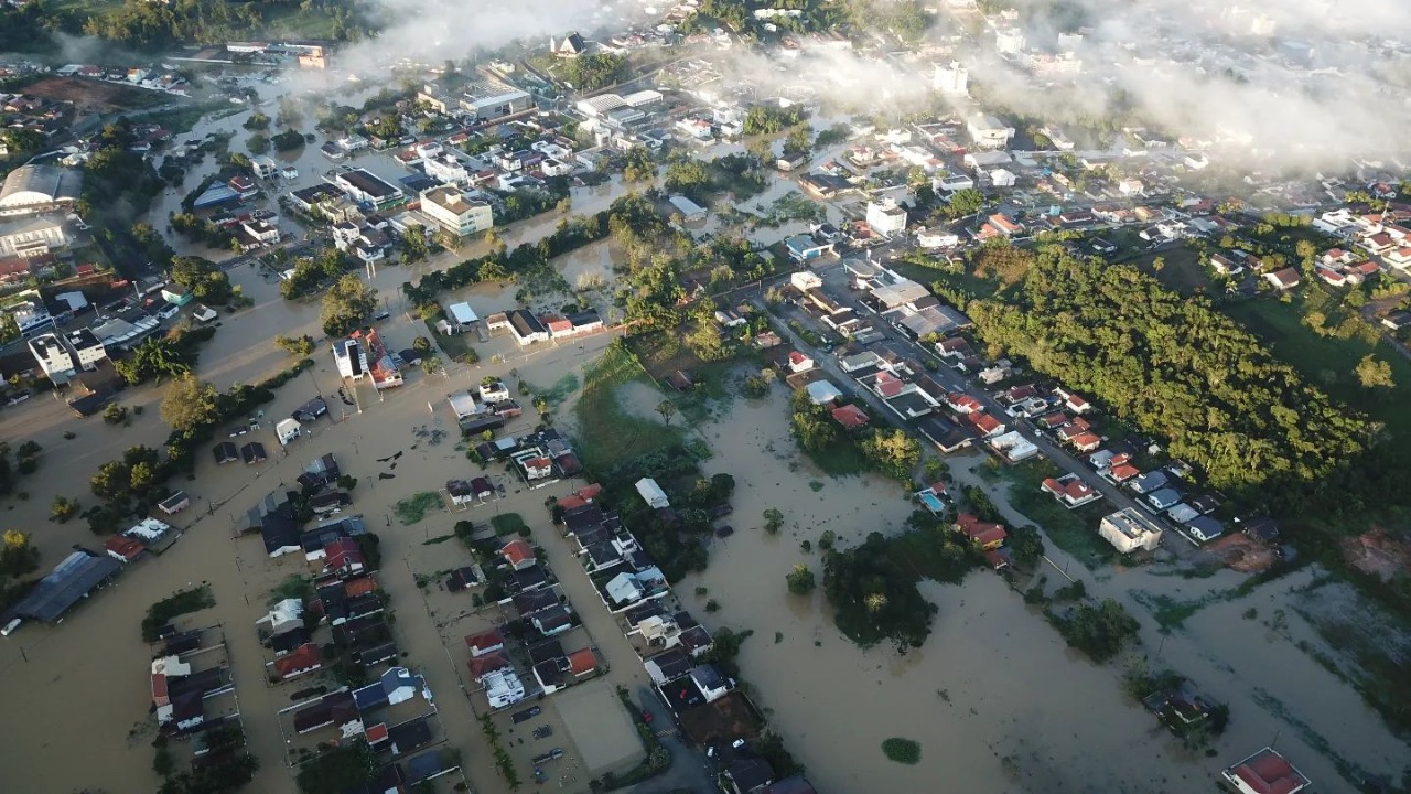 Mesmo com o rio estabilizado, Prefeitura de Taió junto à Defesa Civil pede atenção dos moradores