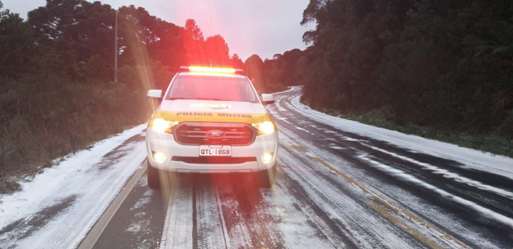 Devido ao frio intenso, PMRv faz alerta quanto aos riscos de gelo em rodovias catarinenses