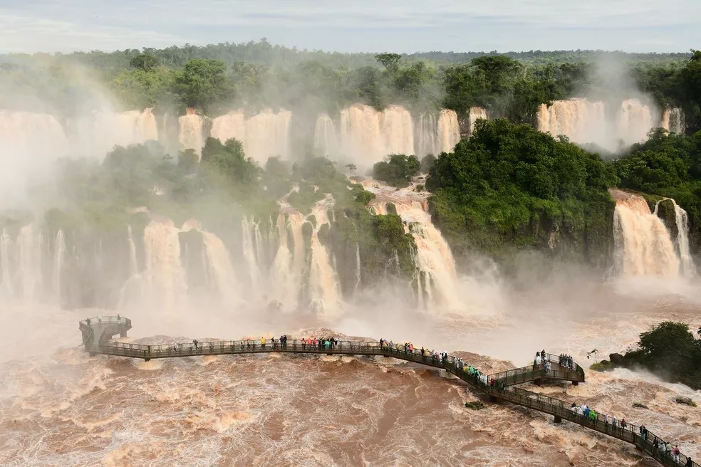 Cataratas do Iguaçu: Maior vazão atrai ainda mais turistas