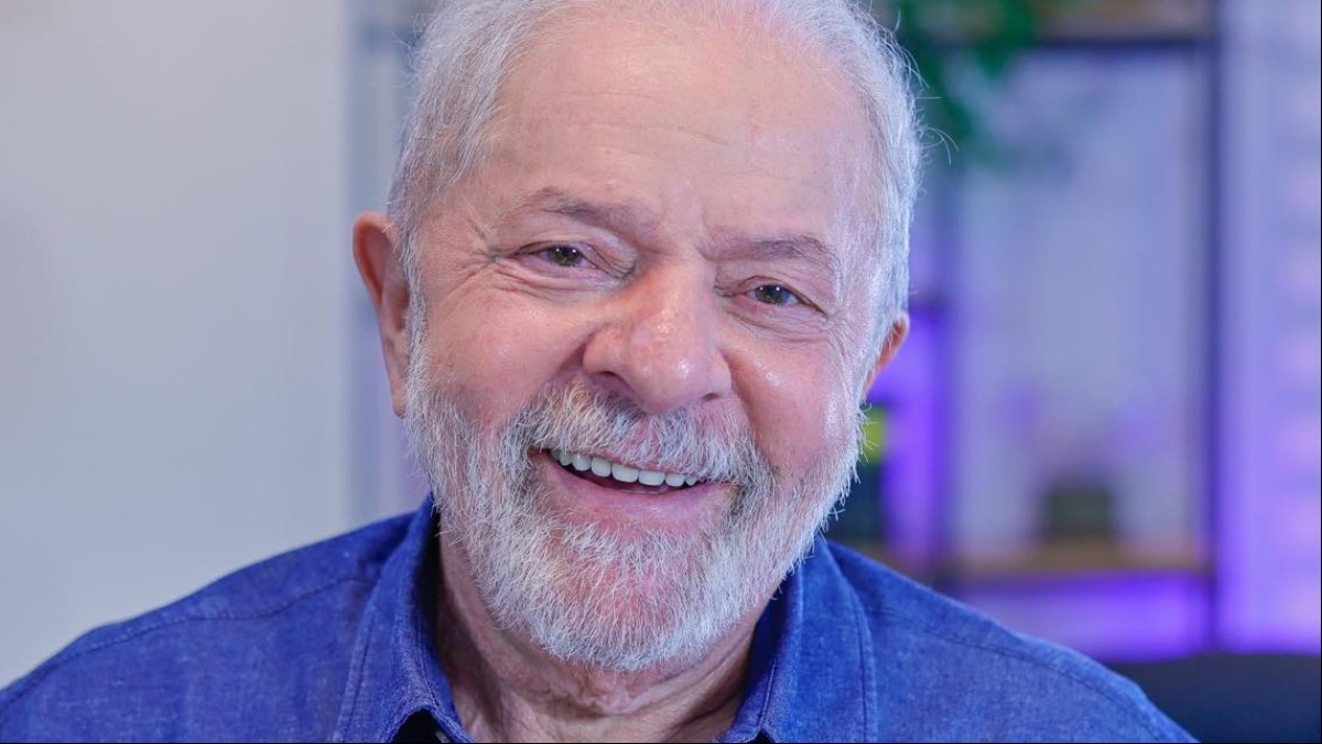 Ex-presidente Lula está com Covid-19
