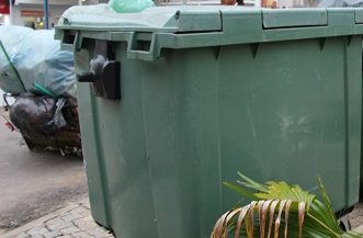 Serviço de coleta de lixo volta a ter horário alterado por conta do calor em Rio do Sul