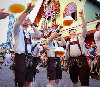 Divulgado os valores das bebidas na 37ª Oktoberfest Blumenau; Confira