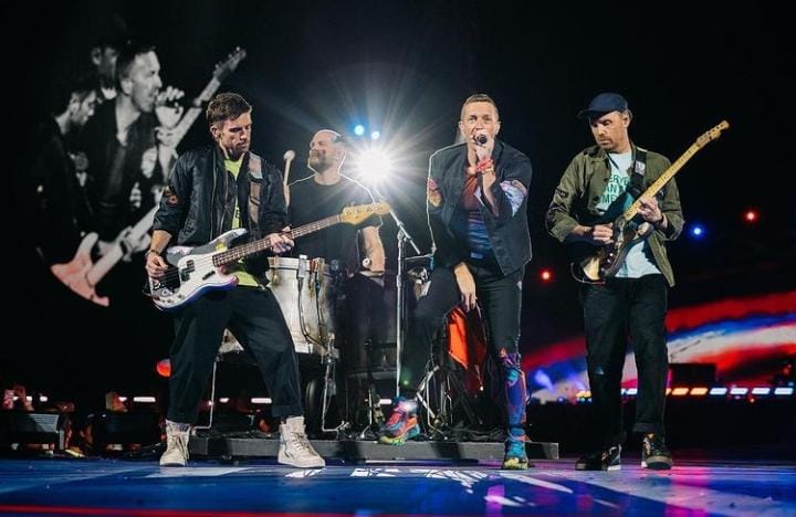 Coldplay adia shows no Brasil; veja motivo