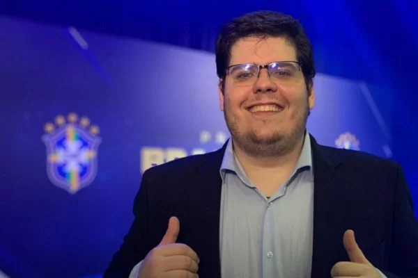 Casimiro bate novo recorde com live mais assistida do YouTube Brasil