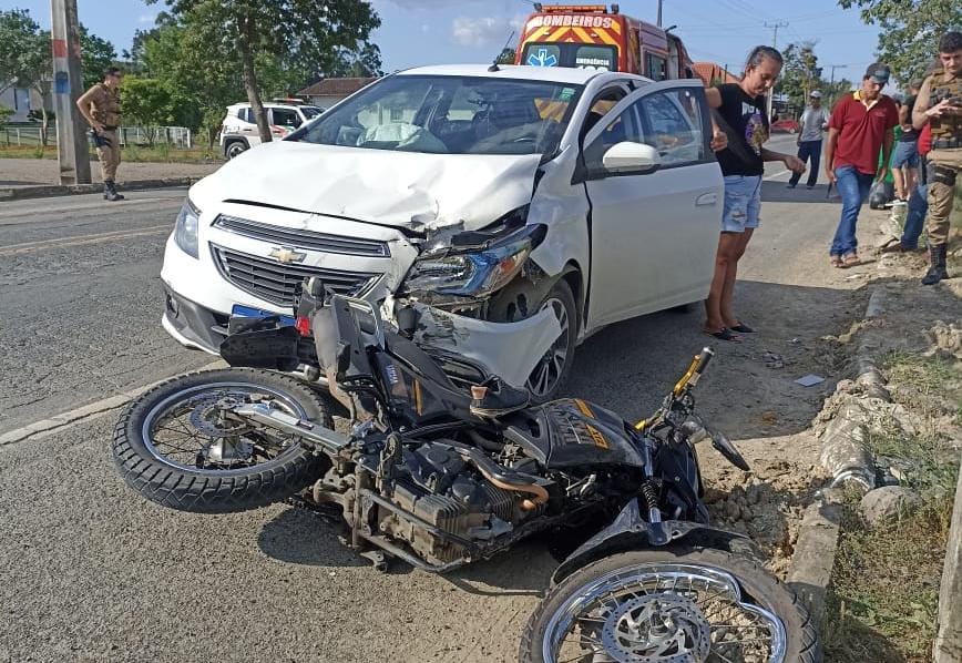 Motociclista fica desacordado após acidente em Agrolândia
