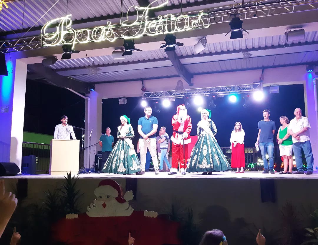 Natal da Praça de Pouso Redondo traz apresentações musicais neste domingo (18)