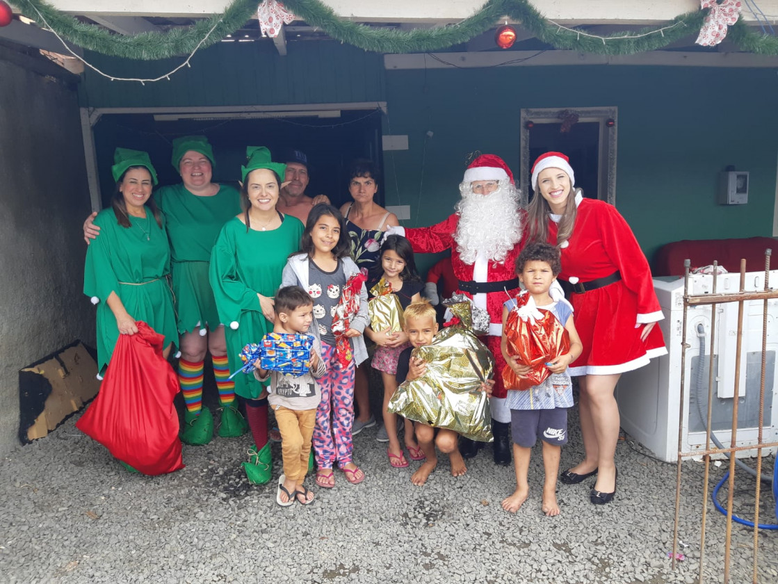 Equipe do CRAS visita crianças do interior de Pouso Redondo