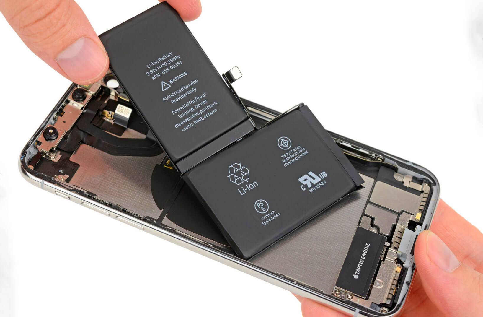 Apple aumenta preço para trocar bateria de iPhone